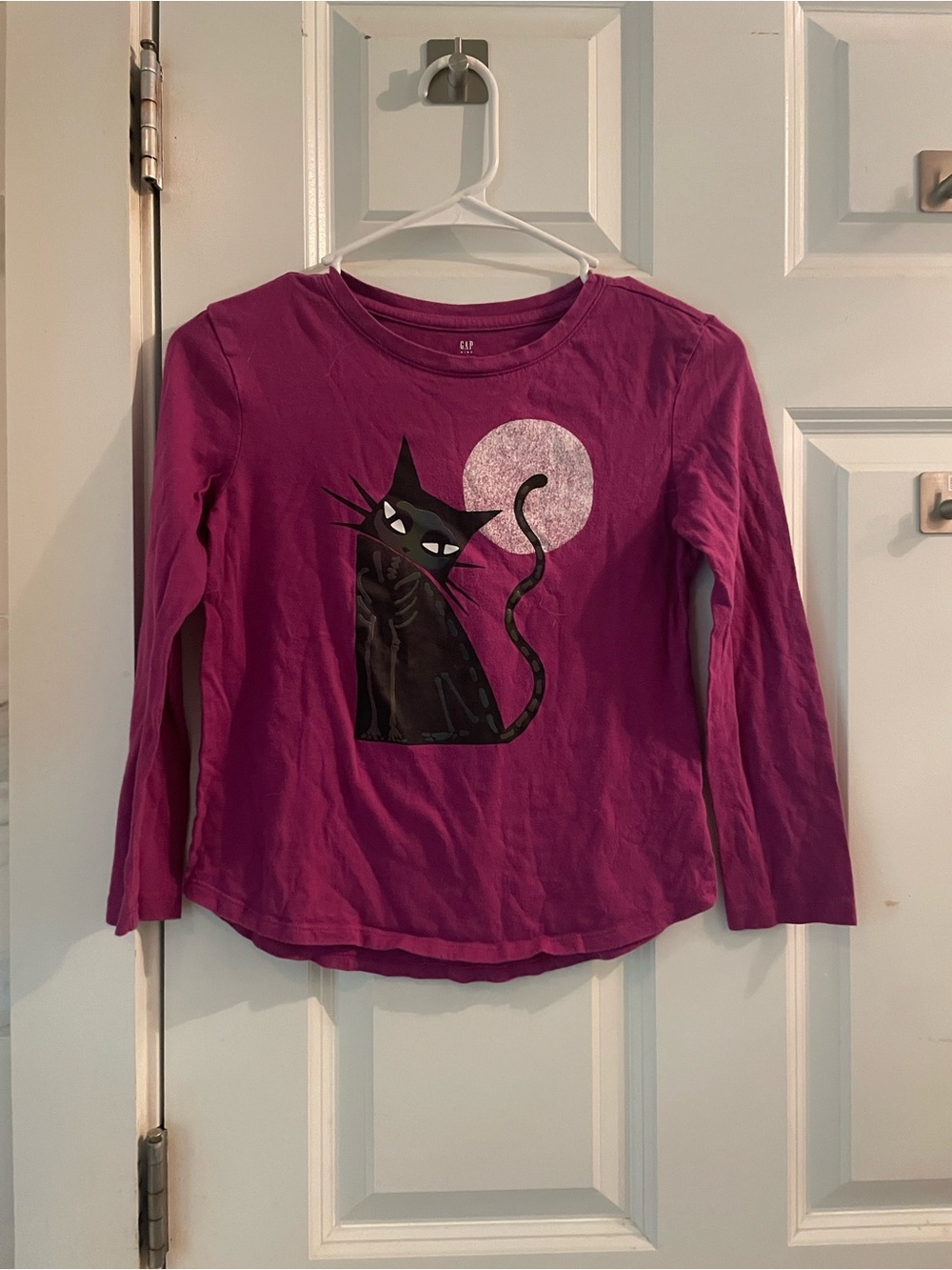 GAP Glow in the dark Purple Long-Sleeve Tee with Black Cat Graphic